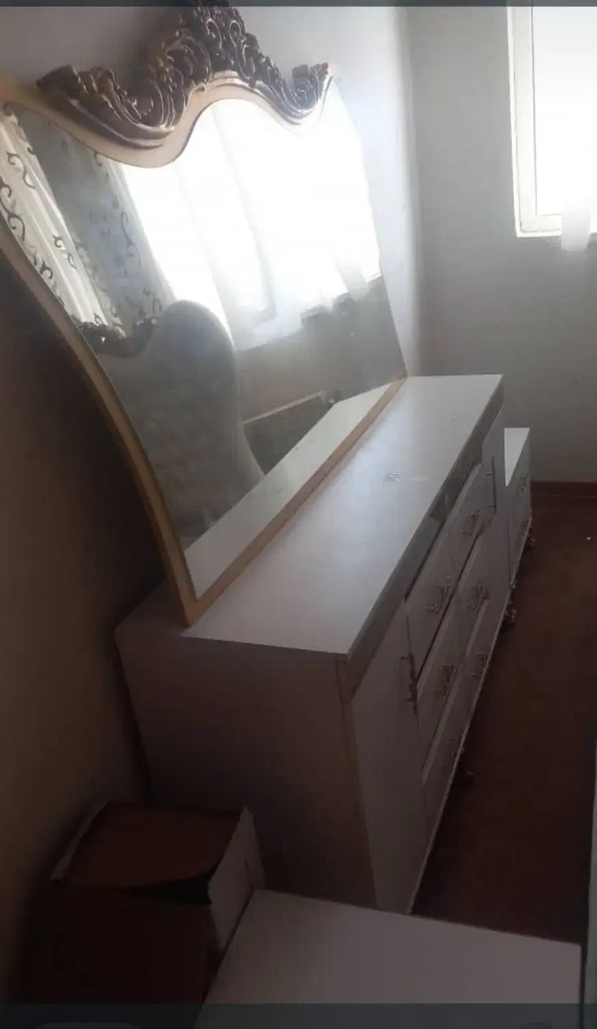 سرویس تختخواب و کمد و آینه|تخت و سرویس خواب|فولادشهر, B2|دیوار