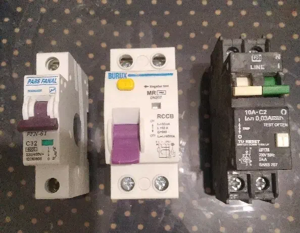 فیوز مینیاتوری|ابزارآلات|هشتگرد, فاز ۷ مهستان|دیوار