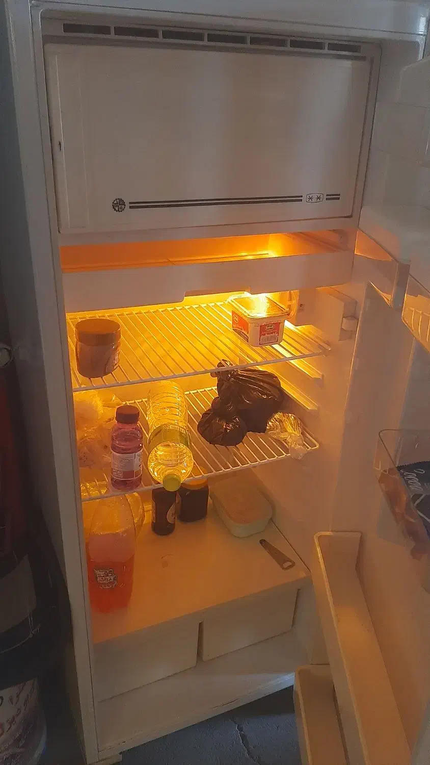 یخچال آزمایش ۱۰ فوت زرقان مرودشت شیراز|یخچال و فریزر|زرقان, |دیوار