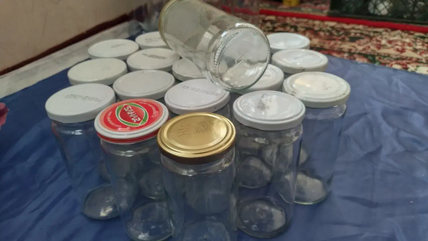 انواع شیشه ربی و ترشی در اندازه های مختلف|ظروف نگهدارنده، پلاستیکی، یکبارمصرف|یزد, |دیوار