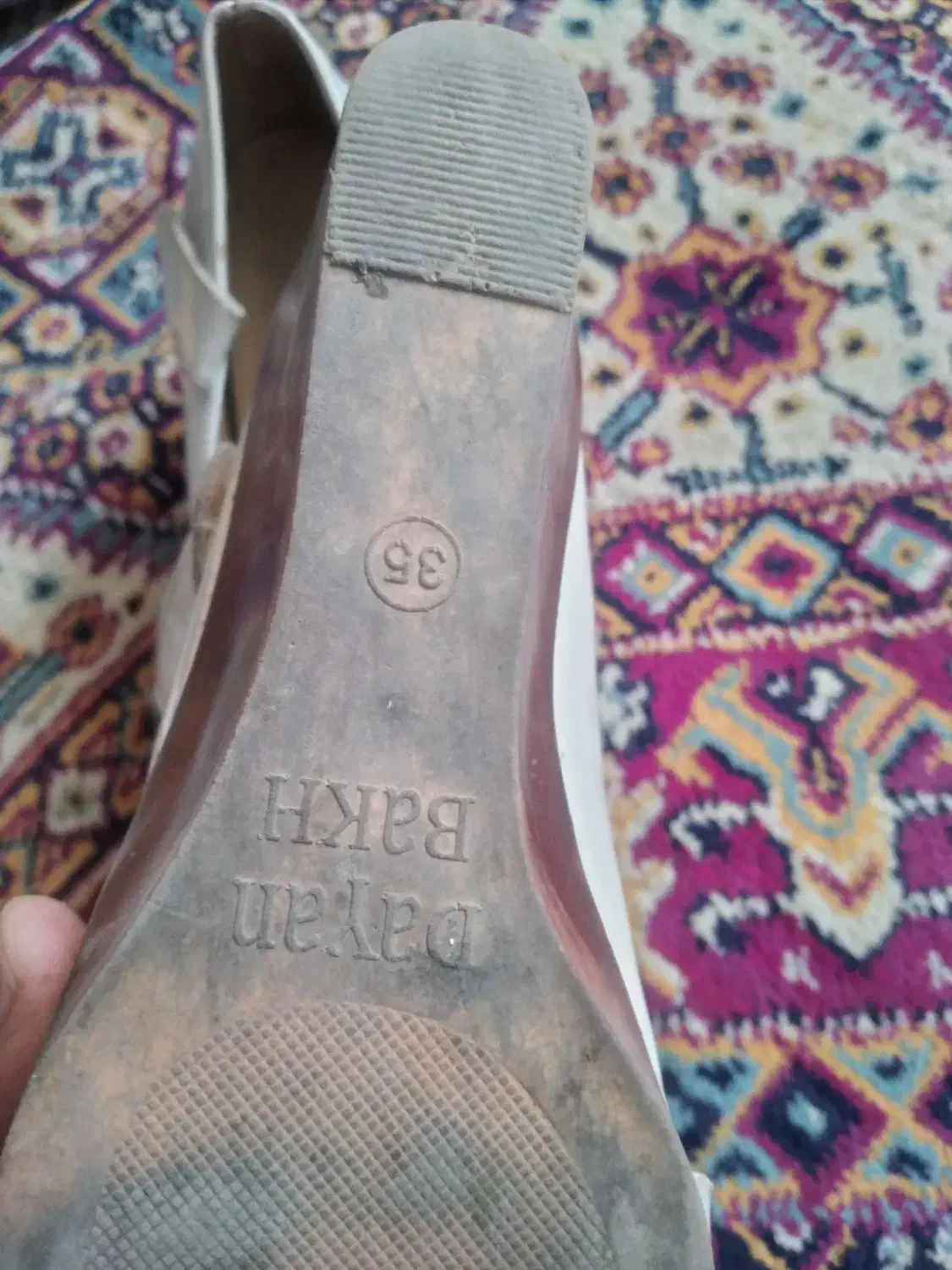 کفش وکلاه|کیف، کفش، کمربند|ارومیه, |دیوار