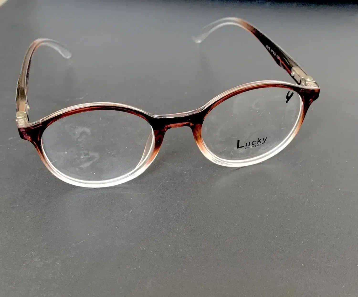 عینک طبی(فریم)|آرایشی، بهداشتی، درمانی|اردکان, |دیوار