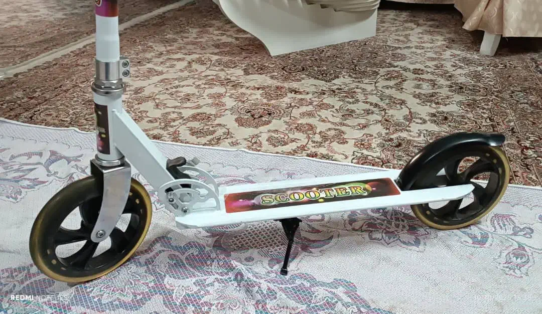 اسکوتر|دوچرخه، اسکیت، اسکوتر|رودهن, |دیوار