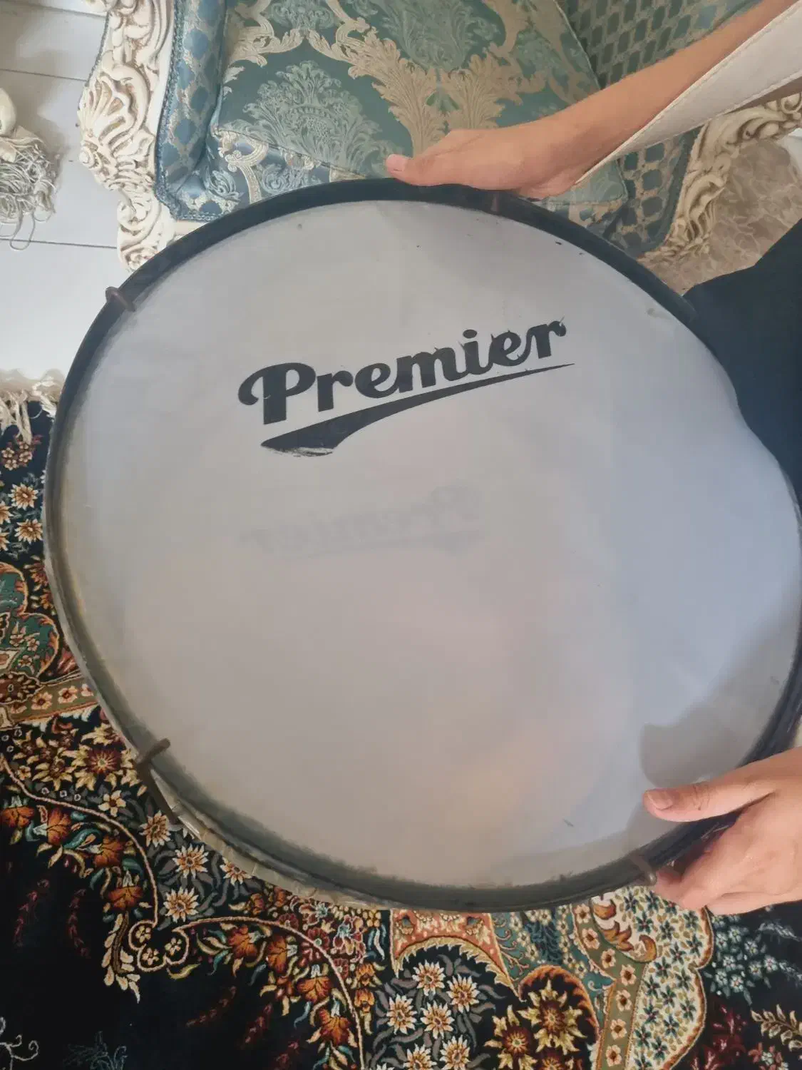 ت-بل و دوهل|درام و پرکاشن|ملارد, |دیوار