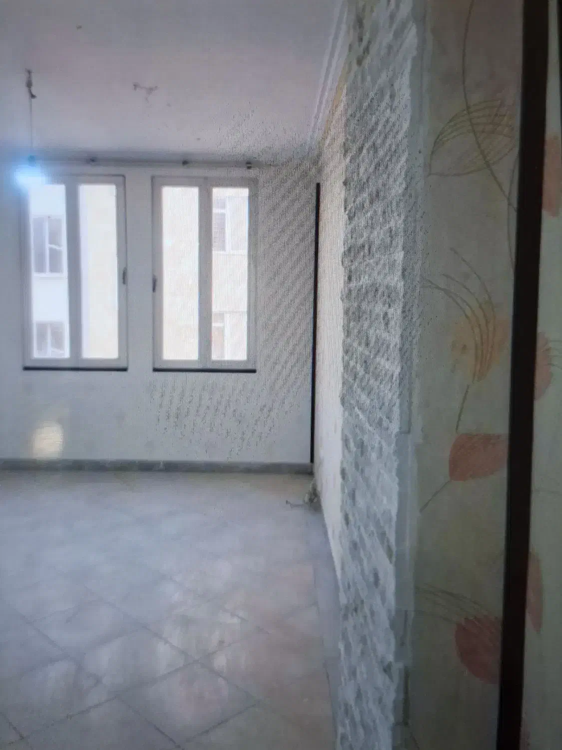 نیروهوایی ۶۰ متری با پارکینگ