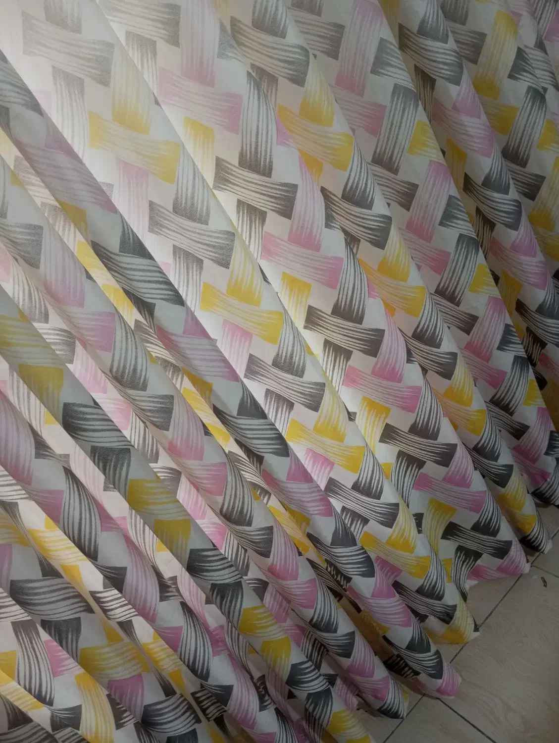 پرده|پرده، رانر، رومیزی|محمدشهر, سیدآباد|دیوار