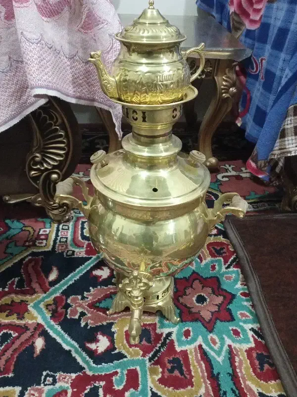 سماور برنز نو باقوری|سماور، چای‌ساز، قهوه‌ساز|تبریز, |دیوار