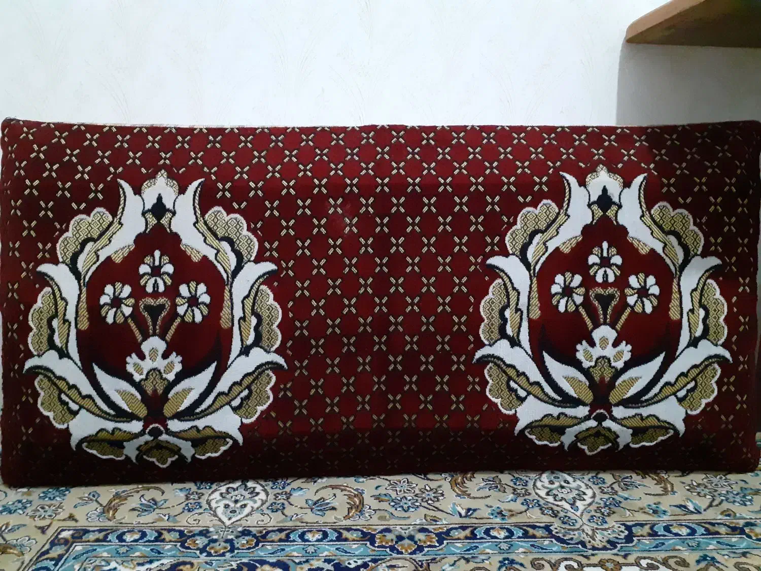 دوعددپشتی|پشتی|رشت, پل تالشان|دیوار