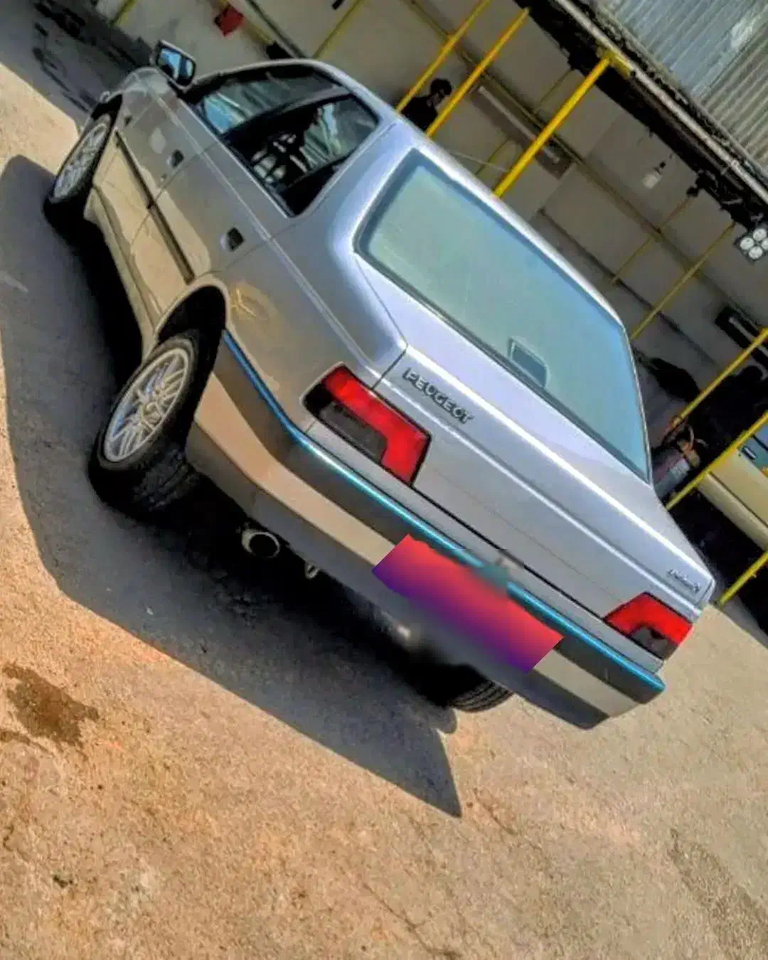 پژو ۴۰۵ مدل۱۳۸۸تکبرگ سند|خودرو سواری و وانت|شاهین‌شهر, فردوسی|دیوار