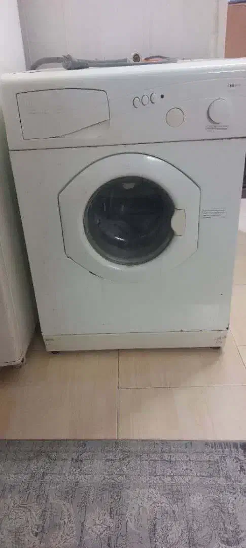 ماشین لباسشویی هایر|ماشین لباسشویی و خشک‌کن لباس|رشت, رشتیان|دیوار