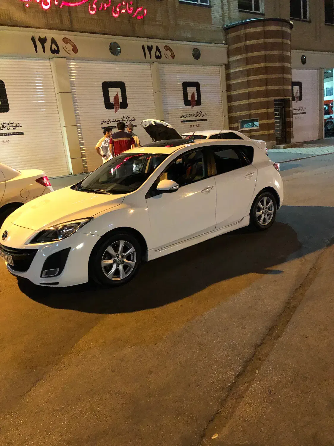 فروش مزدا هاچ بک|خودرو سواری و وانت|همدان, |دیوار