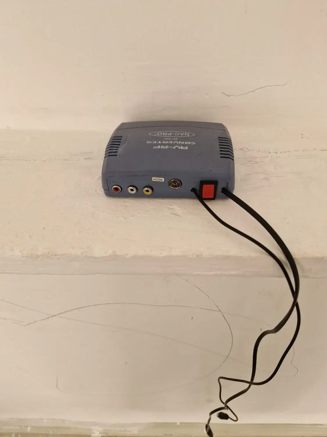 آنتن کنترلی|تلویزیون و پروژکتور|نجف‌آباد, باغ ملی|دیوار