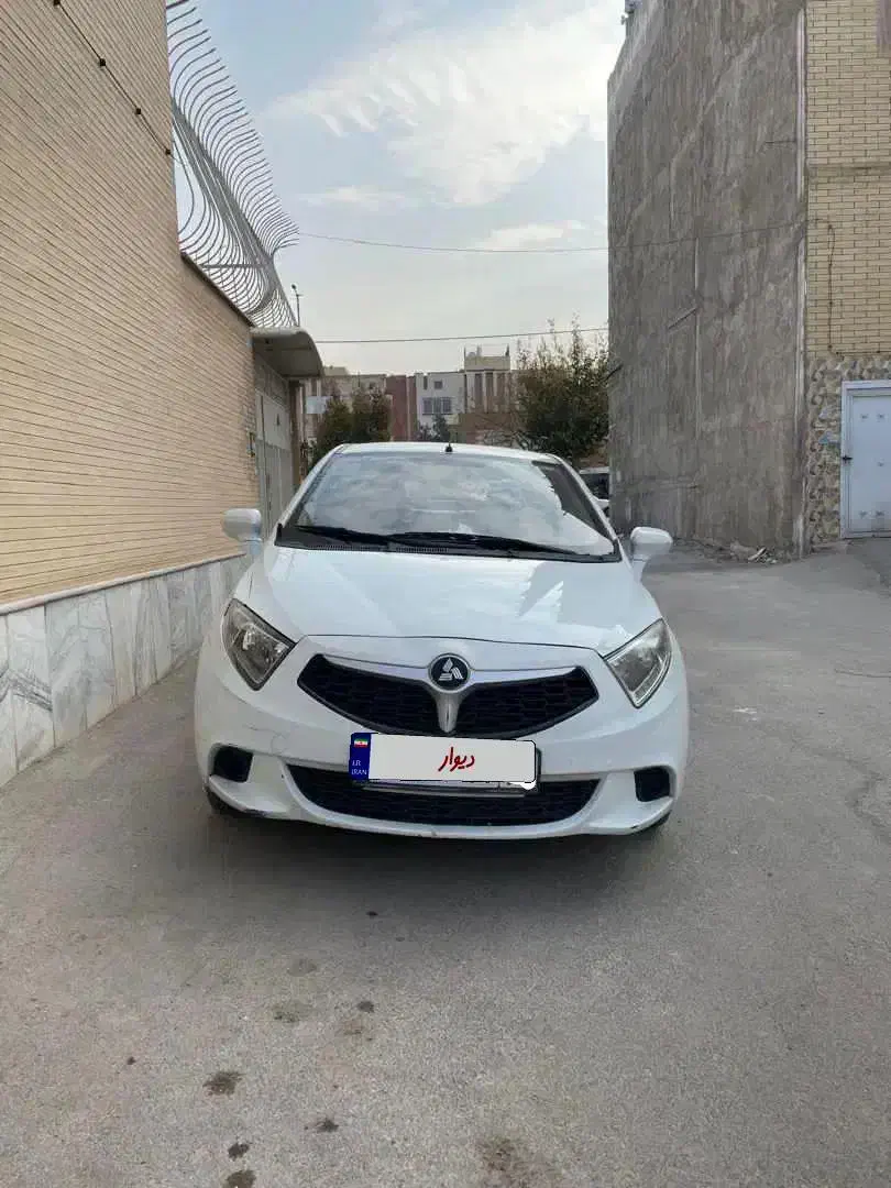 برلیانس|خودرو سواری و وانت|اصفهان, بهارستان|دیوار