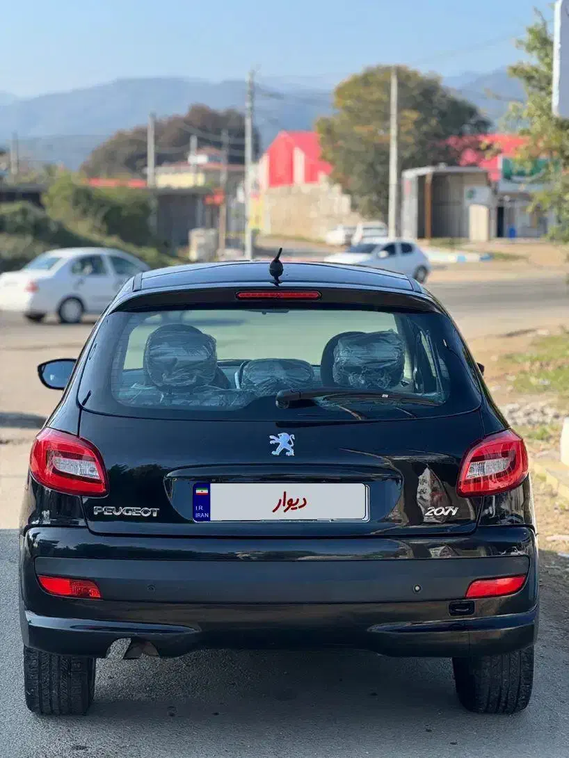پژو207پاناروما مدل1401|خودرو سواری و وانت|رشت, بلوار گیلان|دیوار