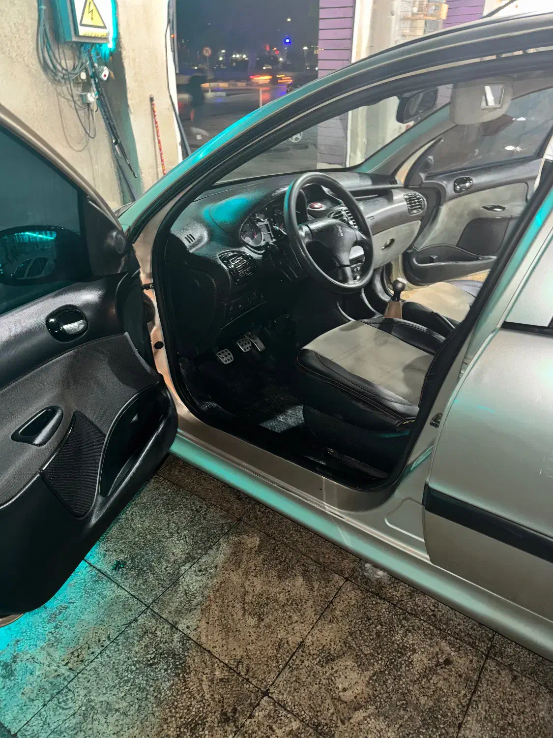 پژو ۲۰۶ اسپرت|خودرو سواری و وانت|بندرعباس, |دیوار