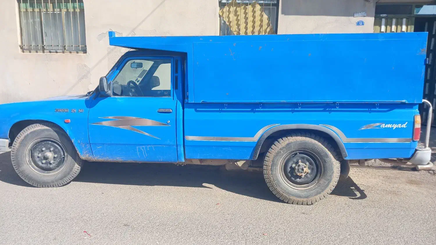 نیسان دیزل|خودرو سواری و وانت|ساوه, |دیوار