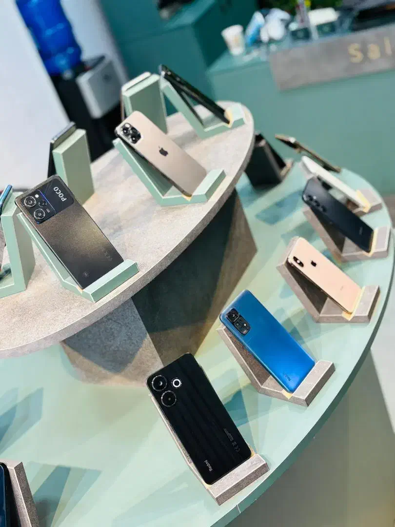 فروش انواع گوشی نو و کارکرده به صورت اقساط|موبایل|کاشان, دروازه فین|دیوار