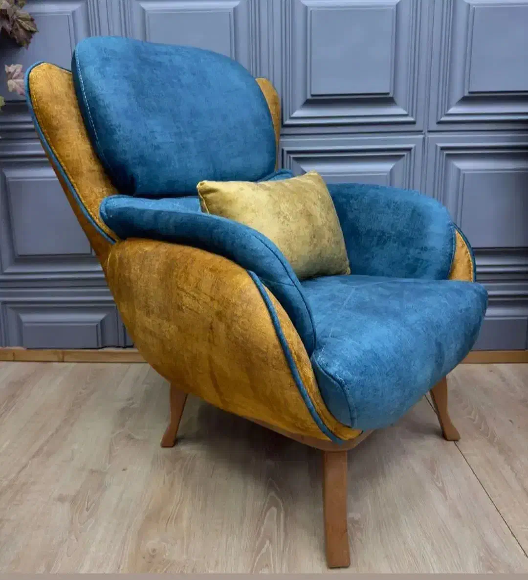 مبل راحتی مینیمال با کمترین بهره|مبلمان خانگی و میز عسلی|کرمان, |دیوار