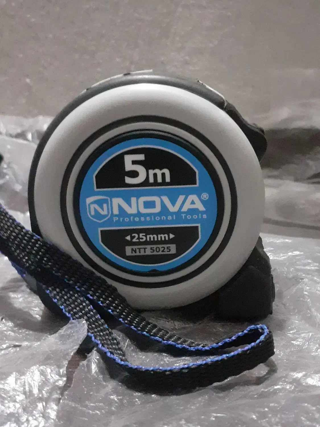 متر نووا|ابزارآلات|اشتهارد, |دیوار