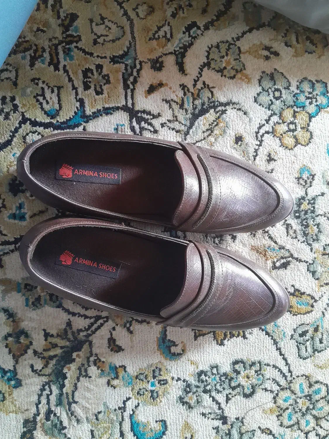 کفش کاملا نو. نو هستند|کیف، کفش، کمربند|مسجد سلیمان, |دیوار