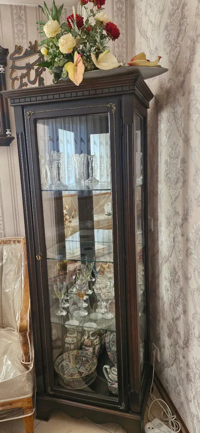 ویترین|بوفه، ویترین، کنسول|برخوار, |دیوار