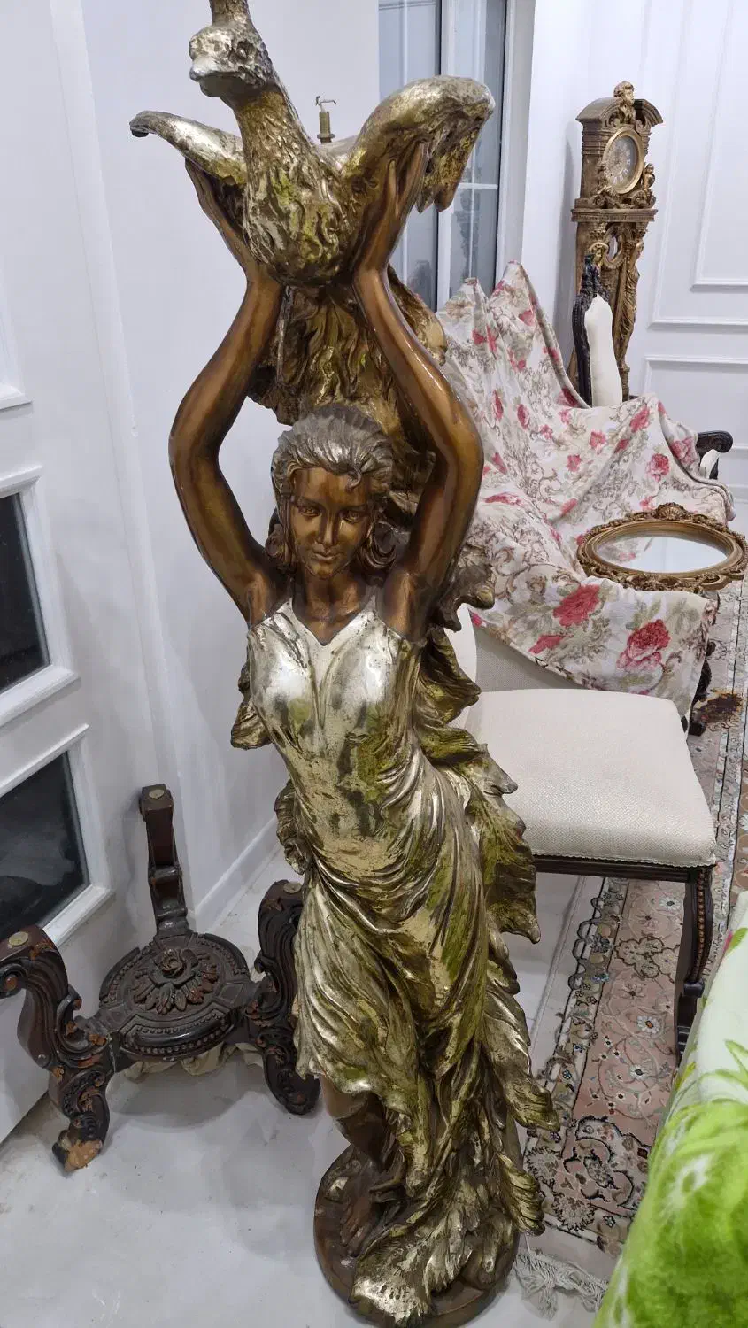 مجسمه سیمرغ و آباژور|مجسمه، تندیس، ماکت|بابل, |دیوار