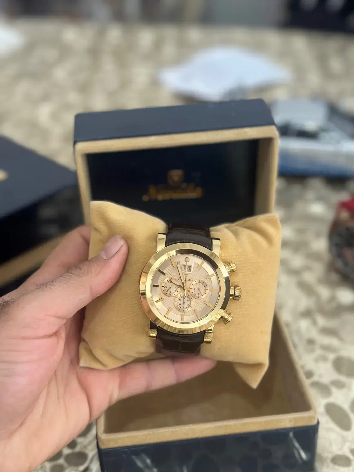 ساعت آکبند نوادا اورجینال (سوئیسی)|ساعت|میاندوآب, |دیوار