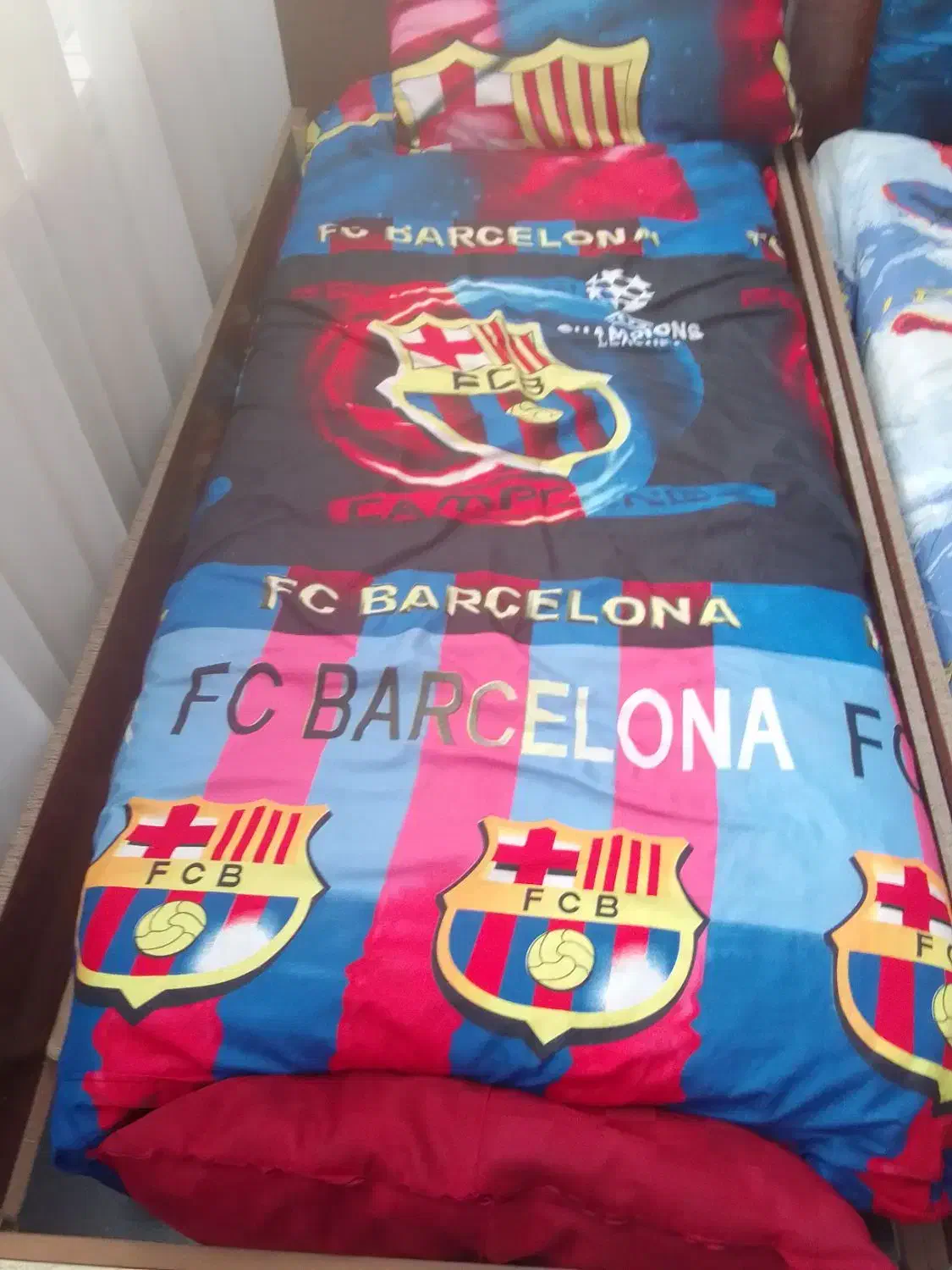 دوعدد تخت خواب نوجوان|تخت و سرویس خواب|هشتگرد, شهرک آپادانا|دیوار