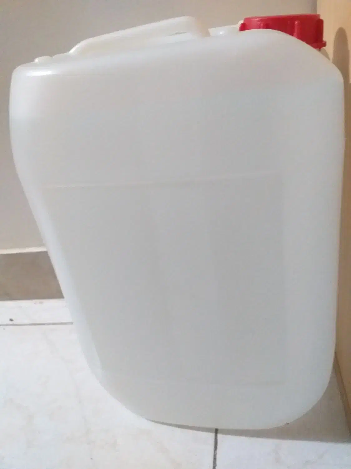 گالن ۲۰ لیتری تمیز ۴ عدد|ظروف نگهدارنده، پلاستیکی، یک‌بارمصرف|تهران, وصفنارد|دیوار