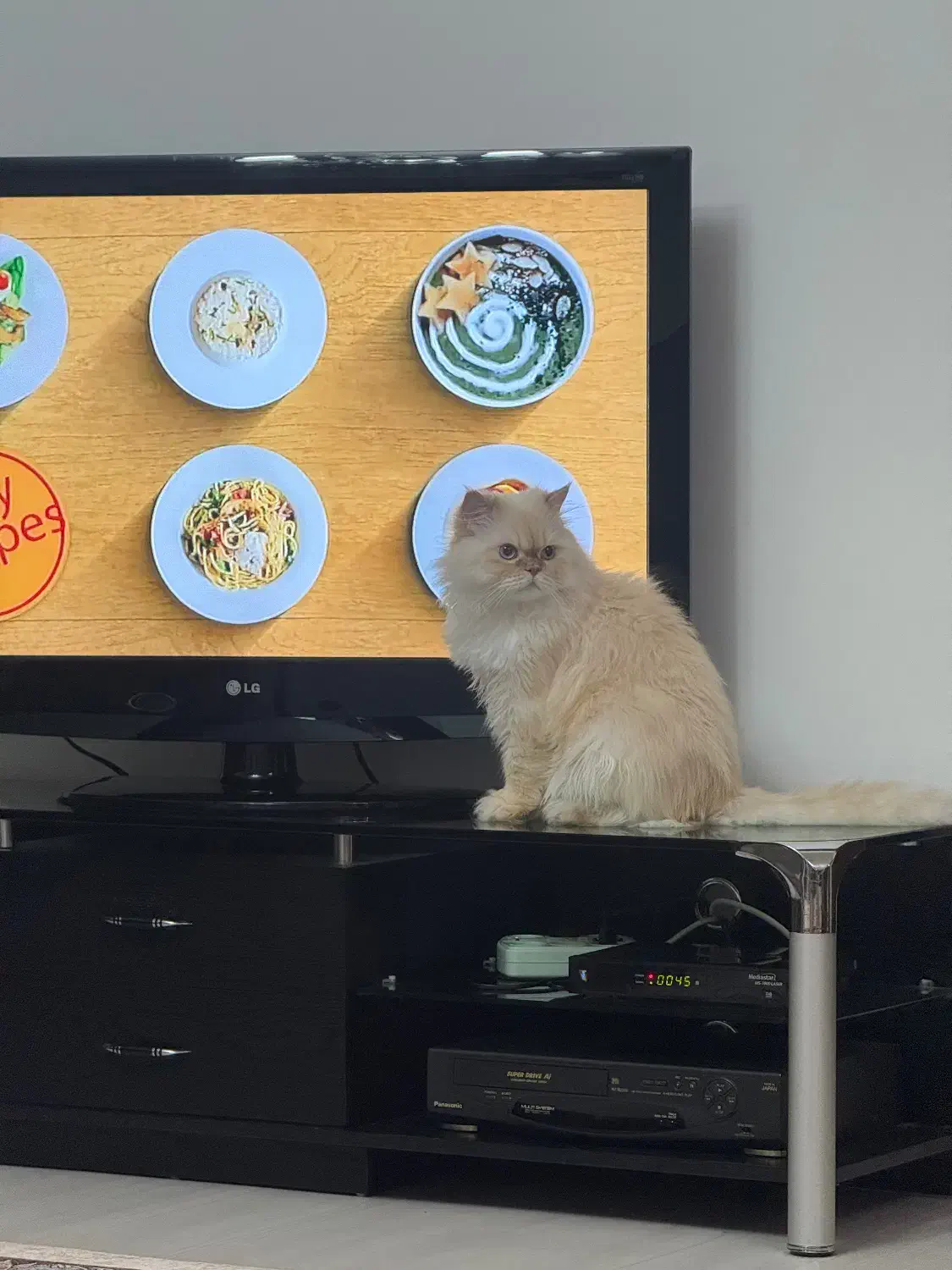 تلویزیون الجی ۵۵ اینچ|تلویزیون و پروژکتور|اردبیل, |دیوار