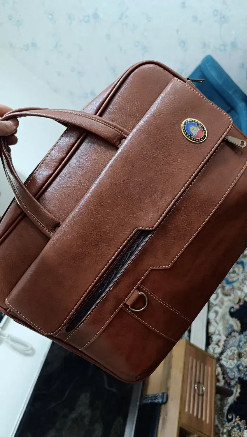 کیف چرم مصنوعی قهوه ای|کیف، کفش، کمربند|اندیشه, اندیشه فاز ۱|دیوار