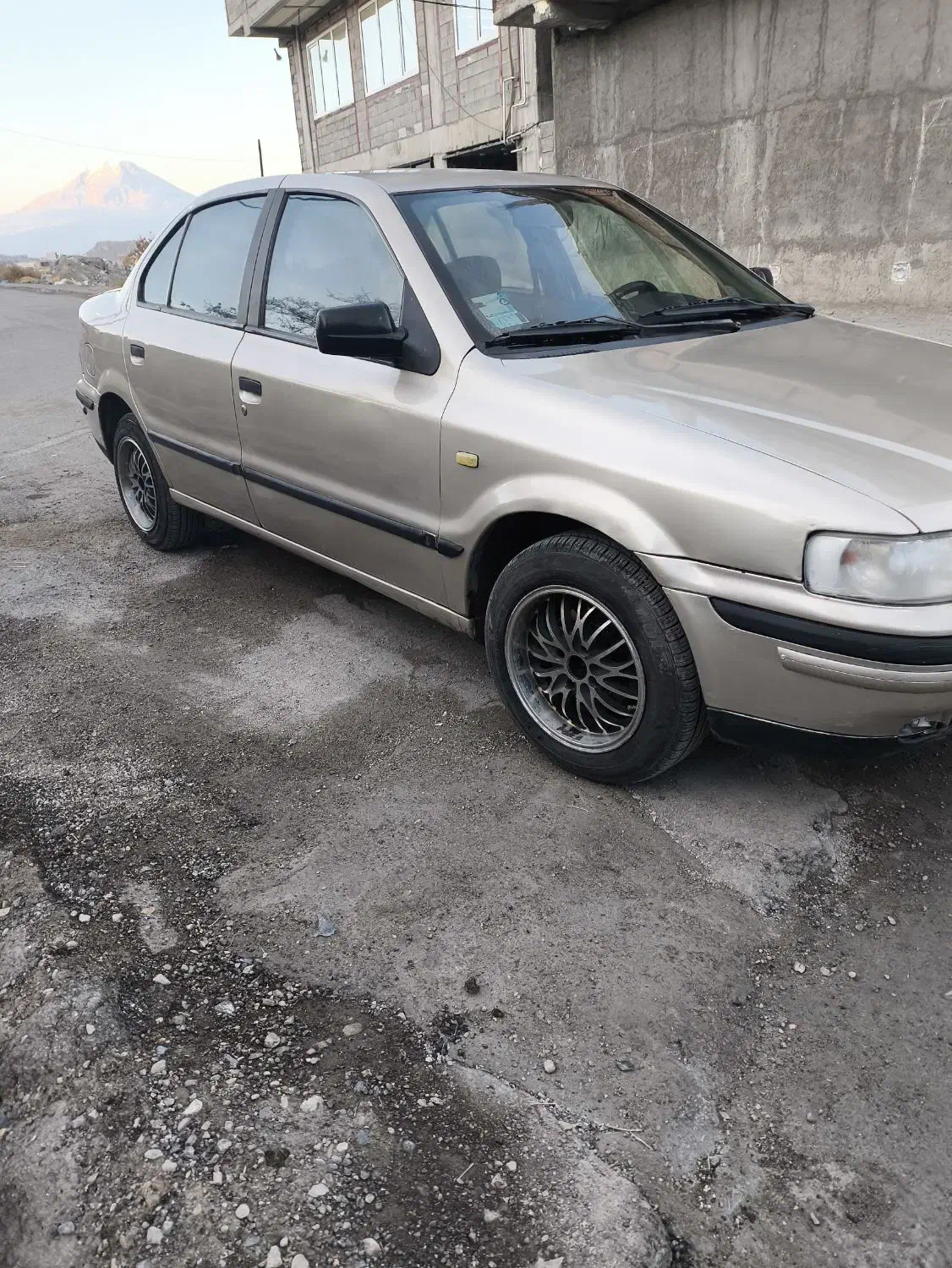 سمند مدل ۸۳|خودرو سواری و وانت|بازرگان, |دیوار