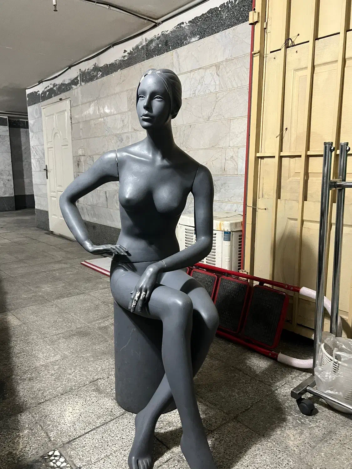 مانکن چوب لباسی|فروشگاه و مغازه|اسلام‌شهر, شهرک مفیدی|دیوار