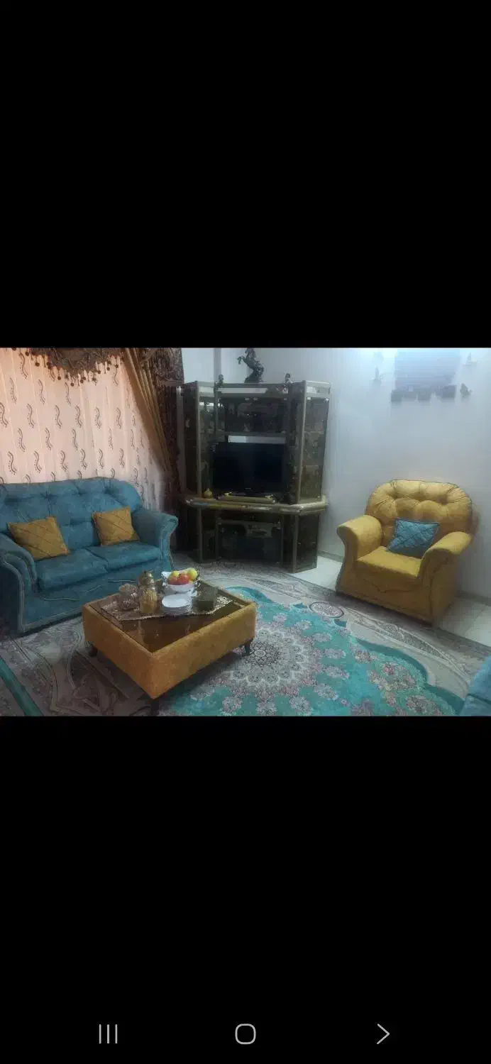 مبل ۷ نفره|مبلمان خانگی و میز عسلی|رودبنه, |دیوار