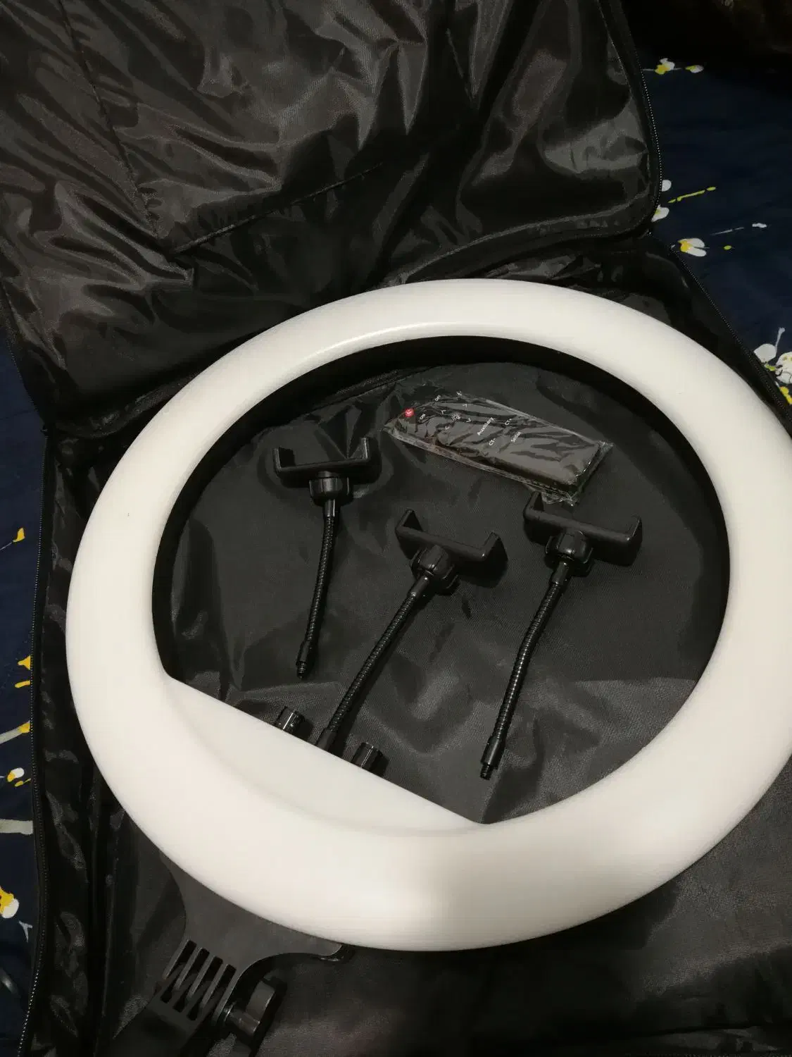 رینگ لایت RL18|دوربین عکاسی و فیلم‌برداری|قزوین, |دیوار