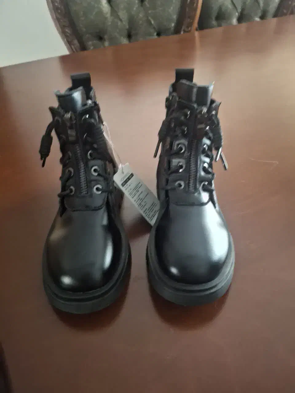 نیم بوت دخترونه سایز۳۲|کیف، کفش، کمربند|تهران, تهرانپارس جنوبی|دیوار