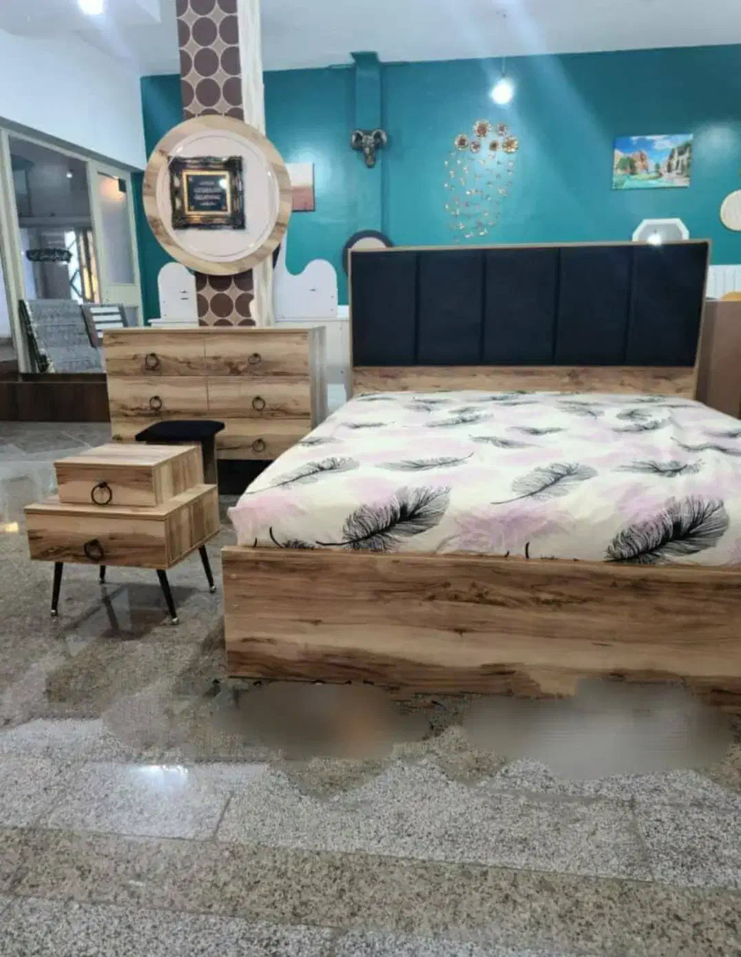 تخت دورنگ زیبا *6ماه|تخت و سرویس خواب|شاهرود, |دیوار