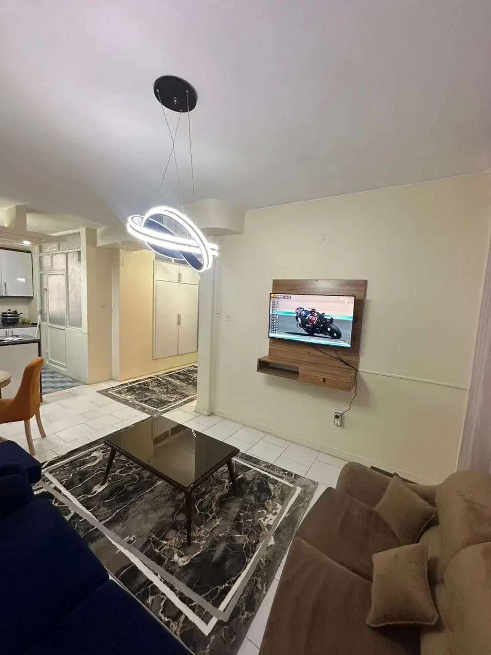 اجاره آپارتمان هاشمی ساعتی|اجارهٔ کوتاهمدت دفتر کار و فضای آموزشی|تهران, زنجان جنوبی|دیوار