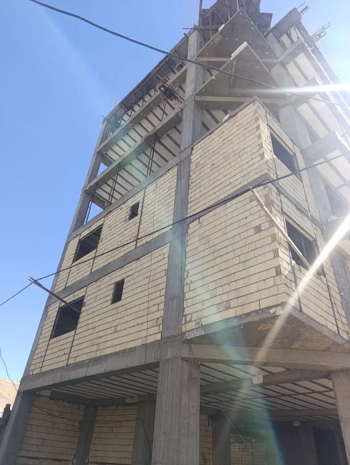 پیش فروش اپارتمان برخیابان اصلی 20متری3طرف نور|پیشفروش املاک|بیجار, |دیوار