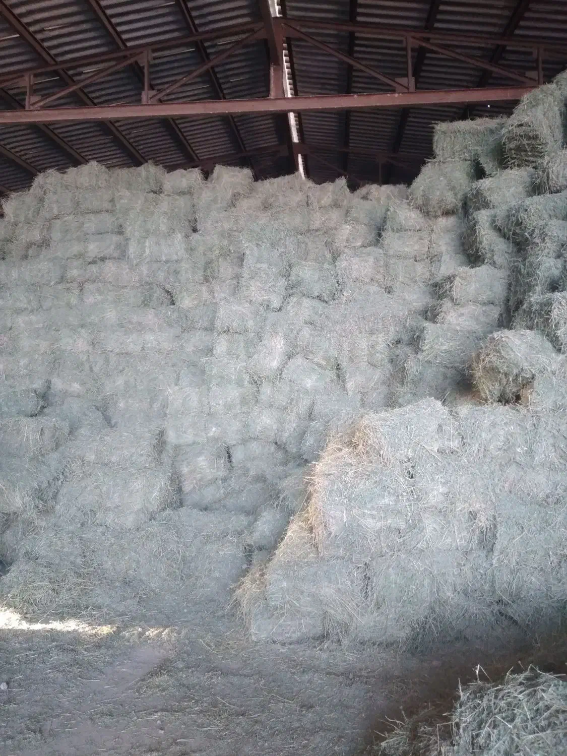 یونجه پرس|حیوانات مزرعه|مرودشت, فرهنگ|دیوار