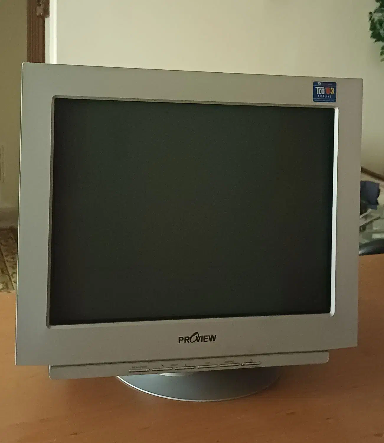 مانیتور PROQVIEW سالم با موس و کیبورد|قطعات و لوازم جانبی رایانه|تهران, آبشار تهران (دریاچه)|دیوار