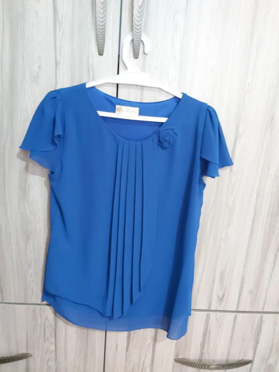 شومیزسایز۳۸تا۴۲میخوره|لباس|بندر انزلی, نوروزی|دیوار