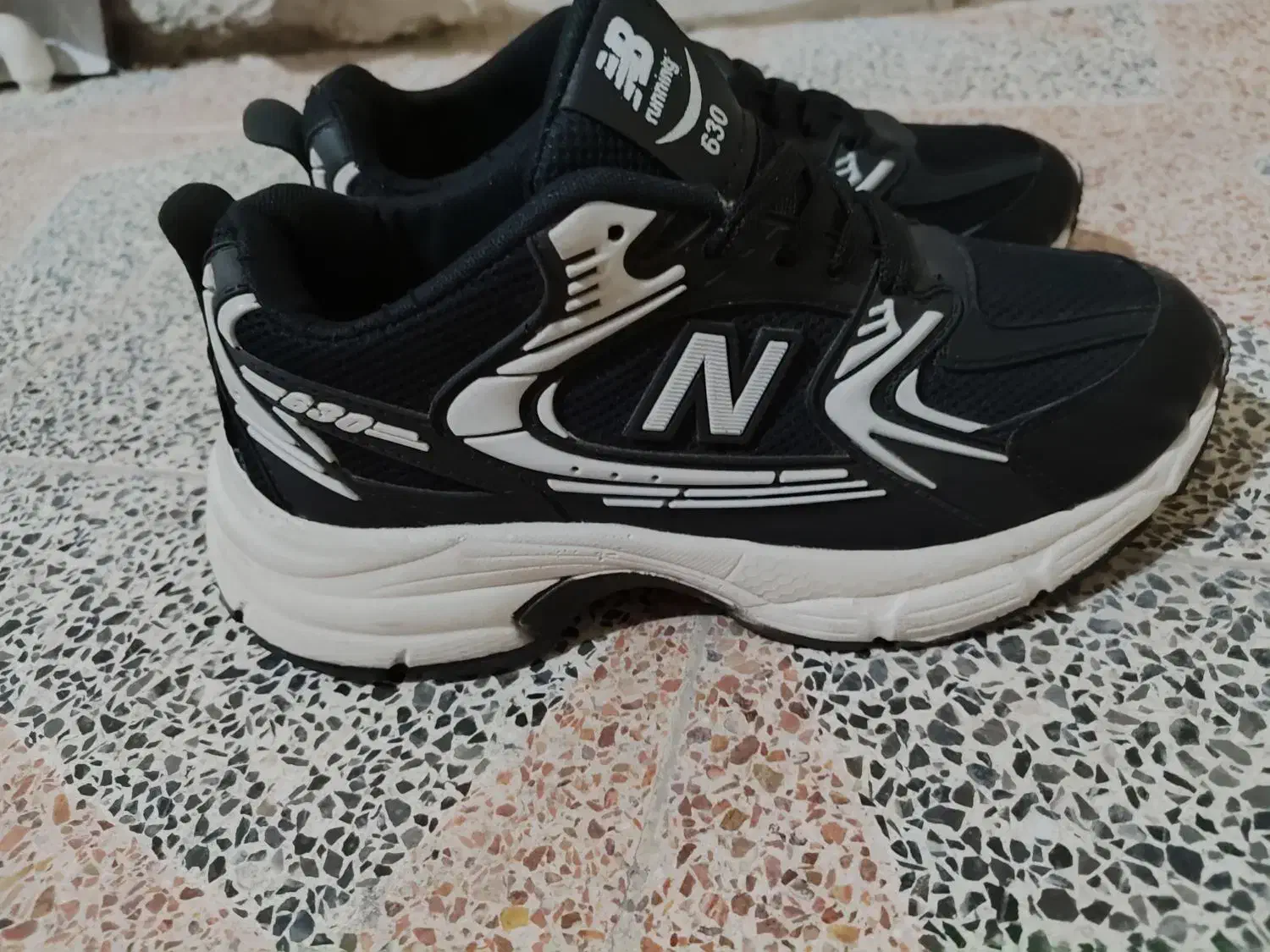 کتونی اسپرت مشکی نیو بالانس|کیف، کفش، کمربند|بهارستان, |دیوار