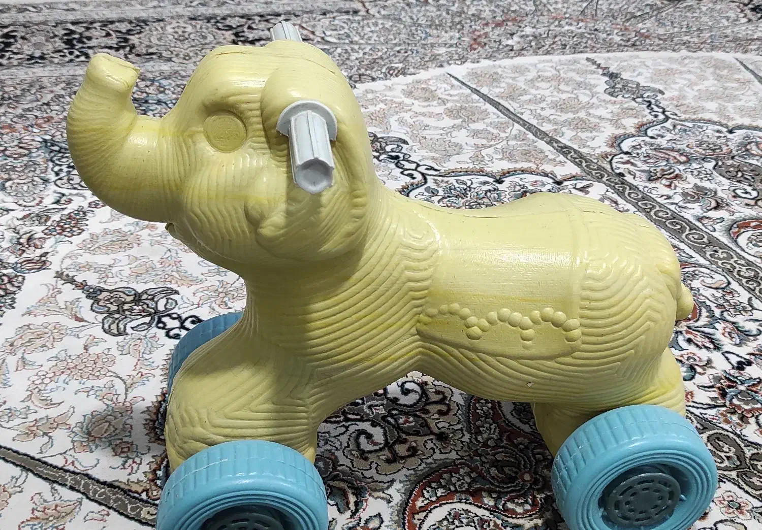 لودر۳۵۰ جرثقیل ۸۰۰ عروسک ۳۰۰ فیل ۱۵۰|اسباببازی|هشتگرد, گلسار|دیوار