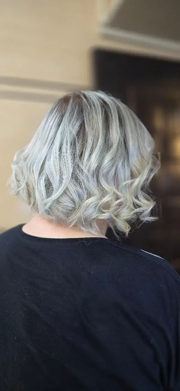 تخفیف ویژه رنگ و لایت شب یلدا|خدمات آرایشگری و زیبایی|مشهد, حجت|دیوار