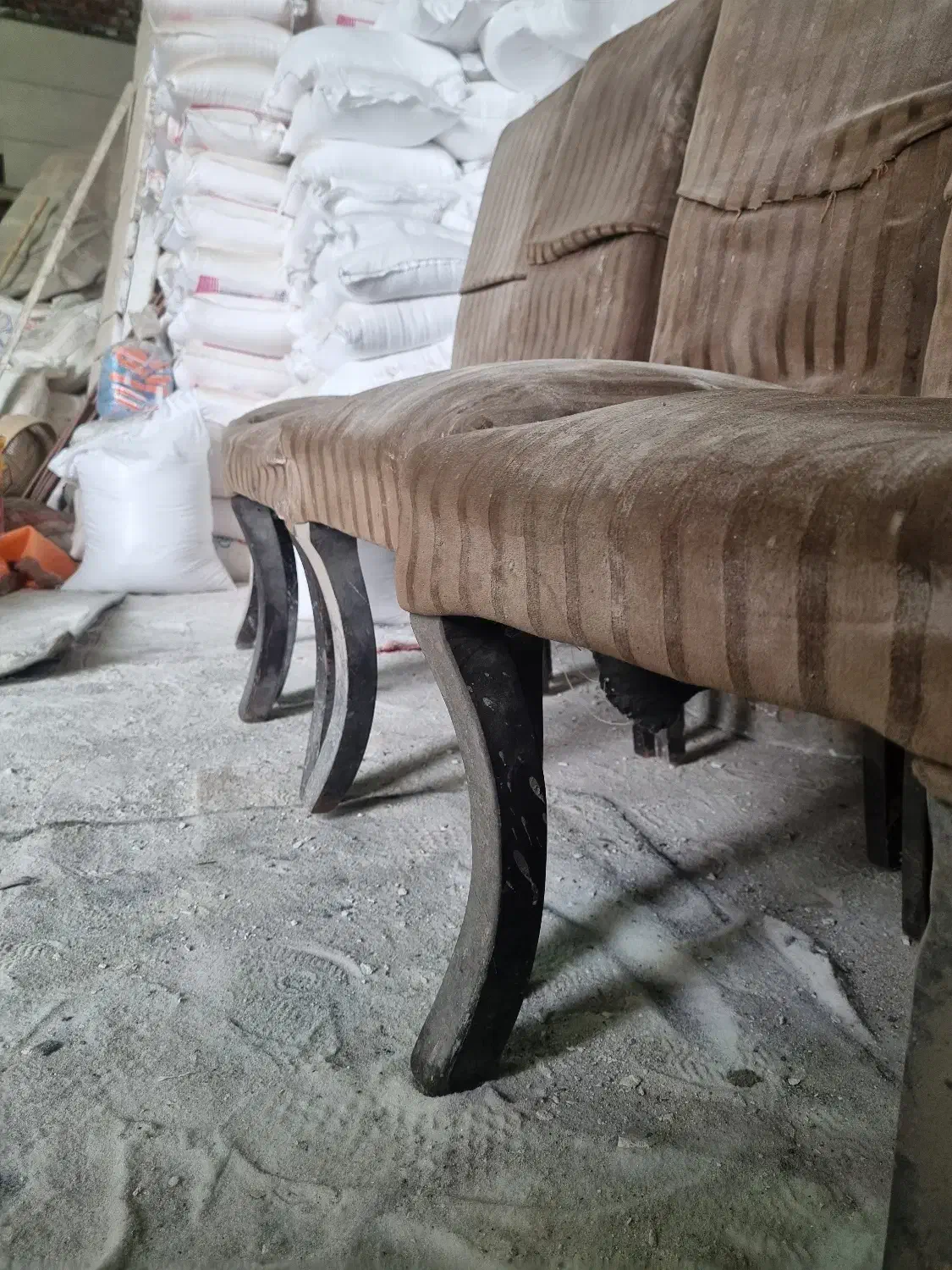 صندلی|صندلی و نیمکت|مهاباد (آذربایجان غربی), |دیوار