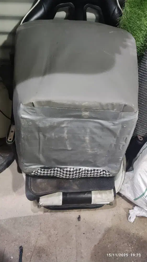 صندلی برای تو پارک برای نشستن|تخت و صندلی بچه|بندر کنگان, |دیوار