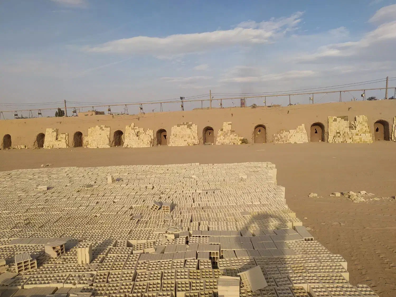 بلوک تیغه ۱۵ و ۱۰ انواع درجه|مصالح و تجهیزات ساختمان|میبد, |دیوار