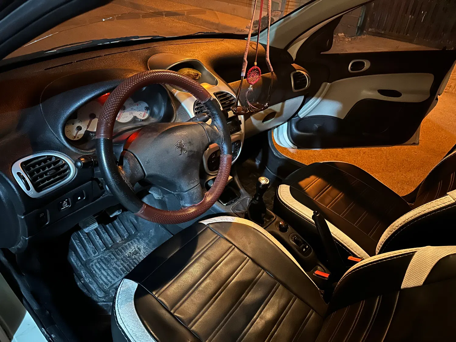 206 SD V8|خودرو سواری و وانت|برخوار, |دیوار