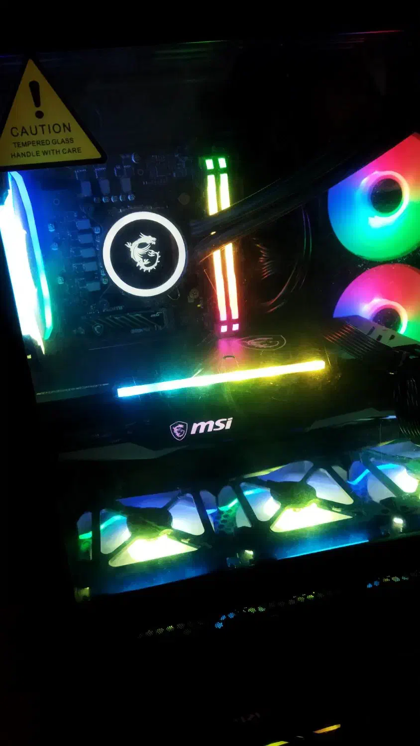 کیس گیمینگ  فوق‌العاده|رایانه رومیزی|سنندج, |دیوار